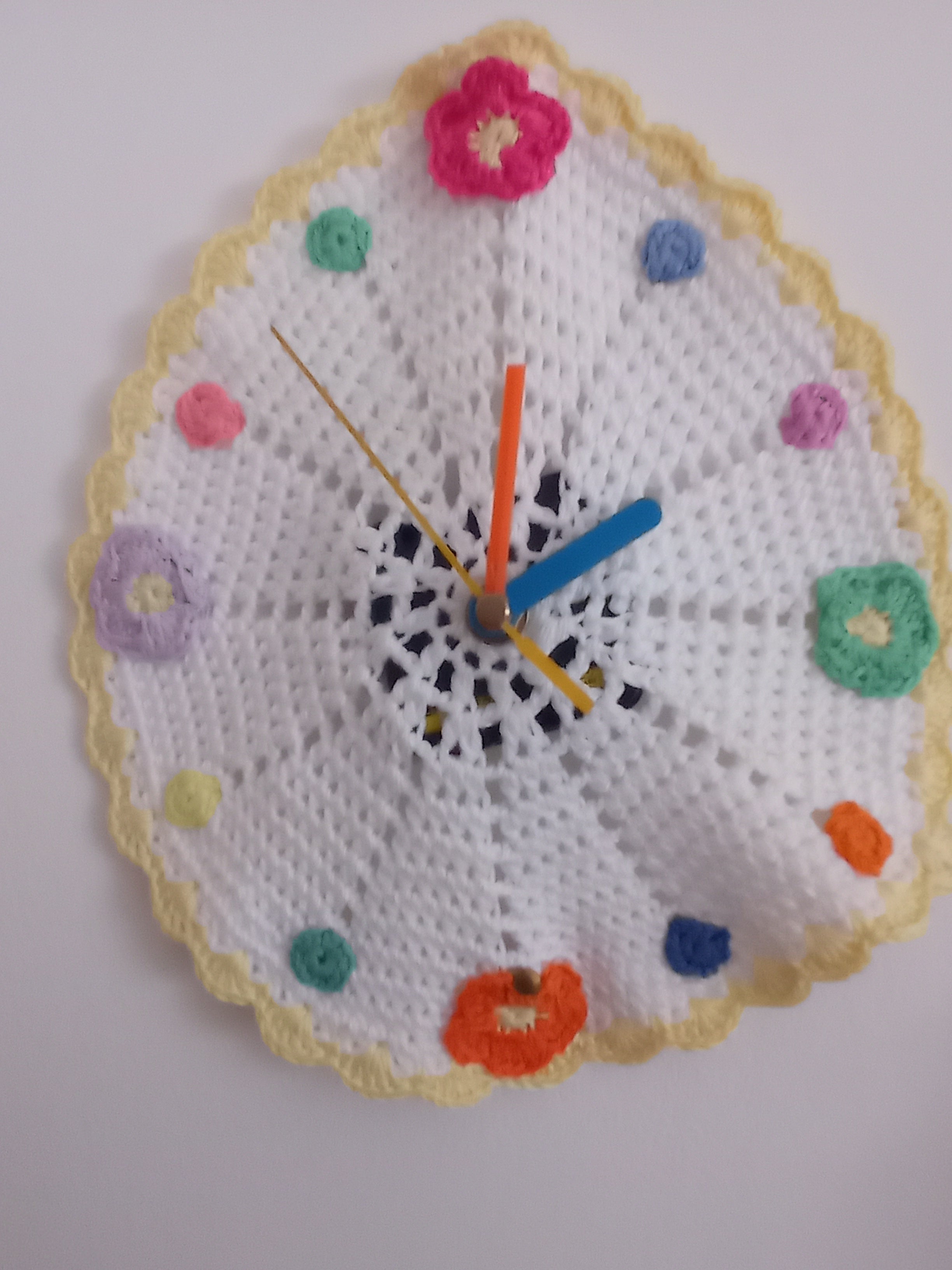 Orologio all' uncinetto49